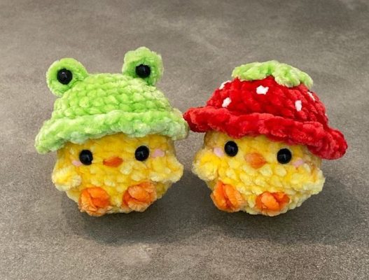 Móc khóa cute Meet Daisy Dee